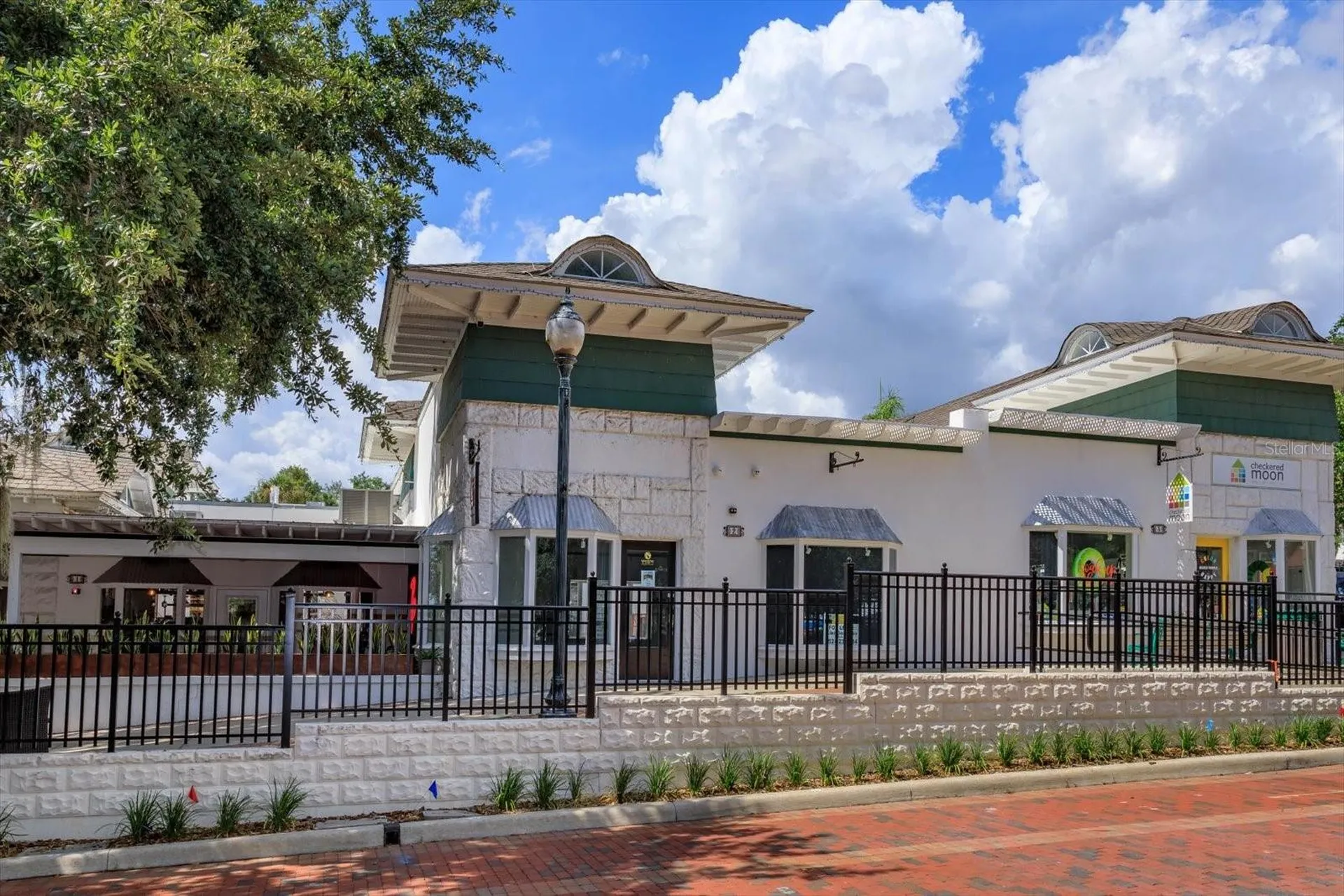 237 W 4th Avenue Mount Dora FL 32757