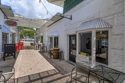 237 W 4th Avenue Mount Dora FL 32757