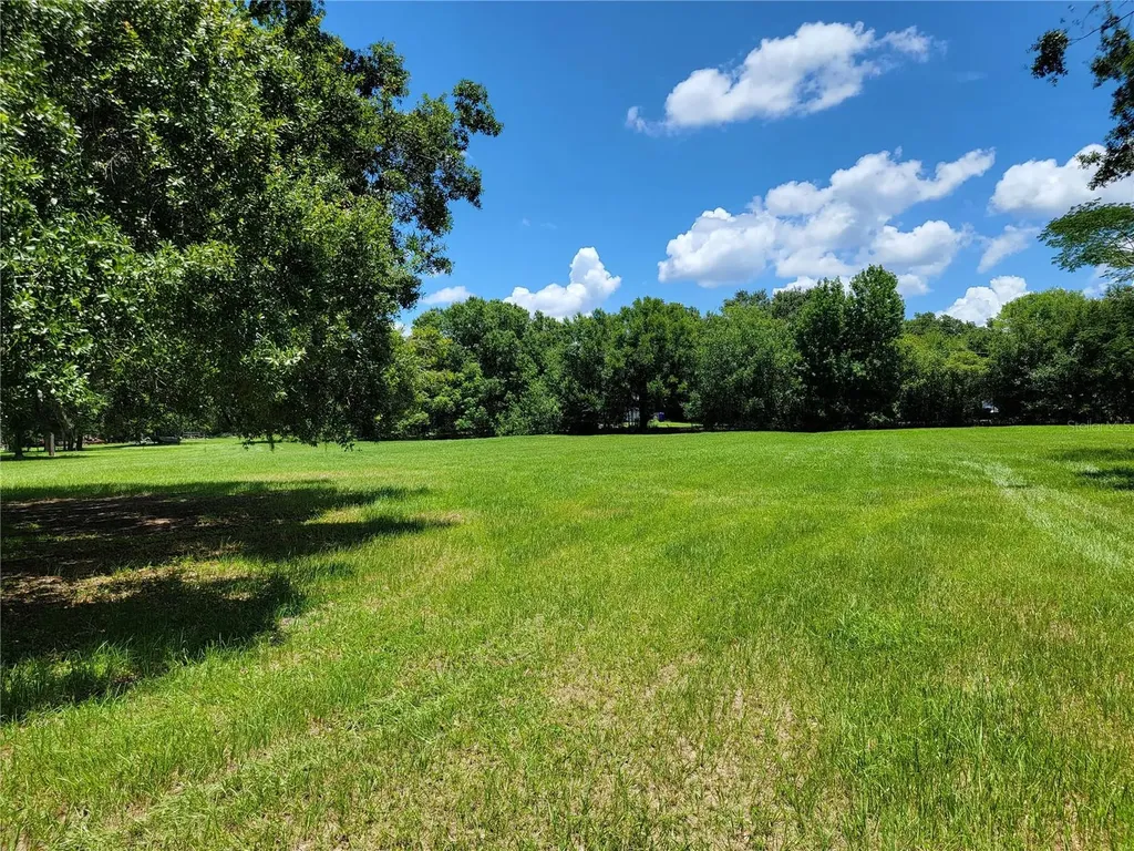 2351 Canoe Creek Road St Cloud FL 34769