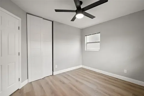 4576 22nd Avenue N St Petersburg FL 33713