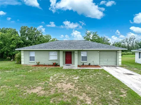 4952 Roosevelt Avenue Lake Wales FL 33859