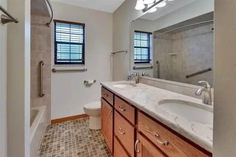 21 Poinsettia Drive Deland FL 32724