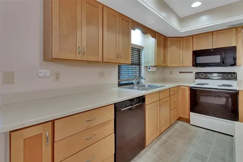 21 Poinsettia Drive Deland FL 32724