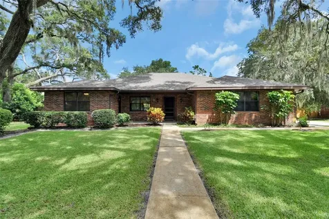 21 Poinsettia Drive Deland FL 32724
