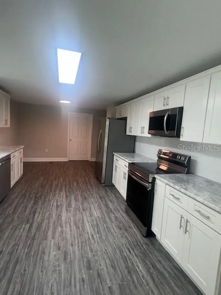 915 C F Kinney Road Lake Wales FL 33859