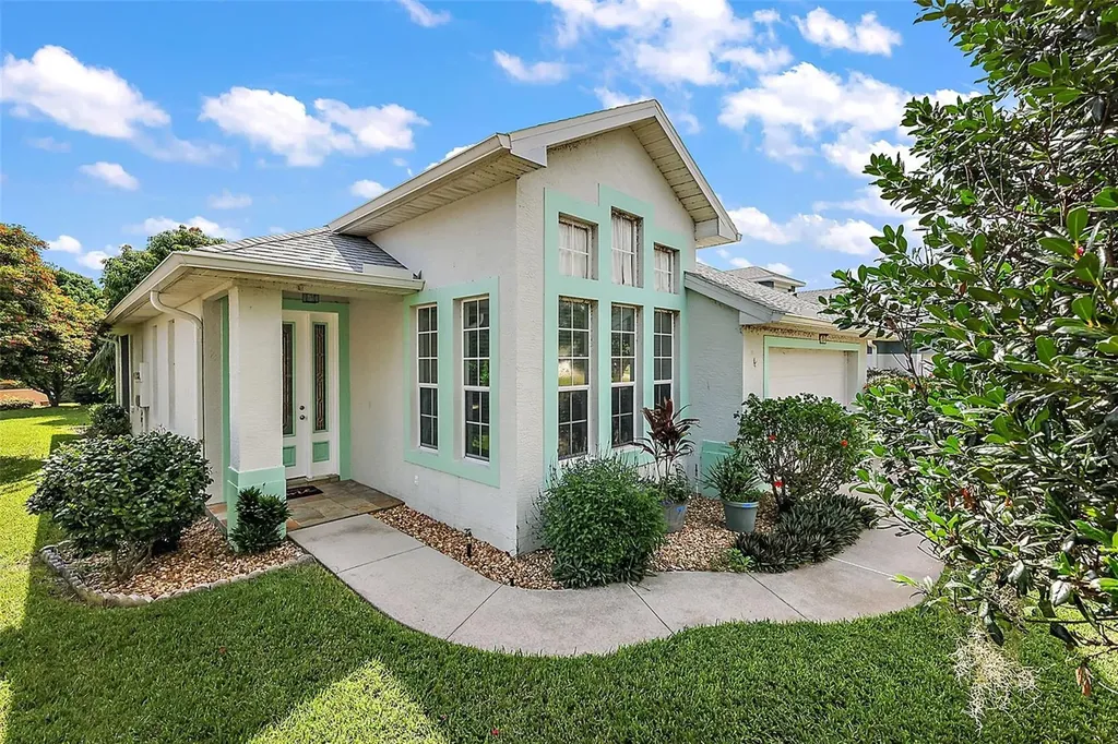 5604 Gulf Stream Street Tavares FL 32778