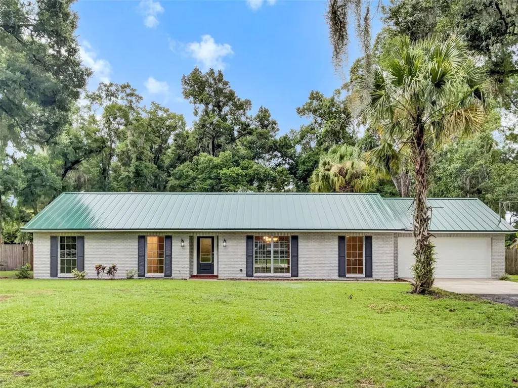 4721 Bloomingdale Avenue Valrico FL 33596