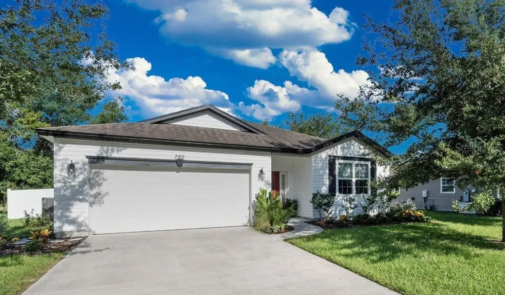720 Mystic Oaks Lane Deland FL 32724