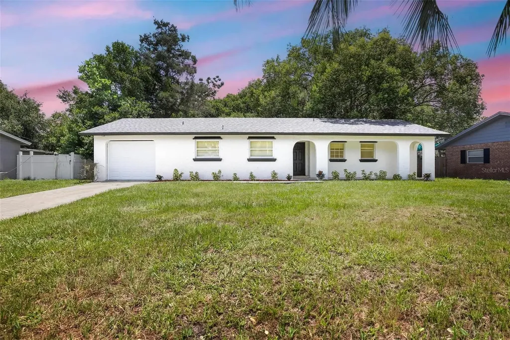 1065 Galgano Avenue Deltona FL 32725