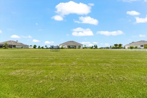 3527 Quiver Court Sarasota FL 34240