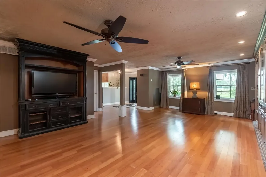 12500 NW 100th Street Ocala FL 34482