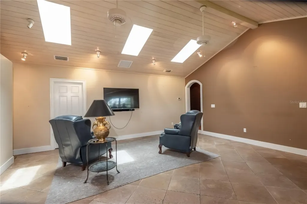 12500 NW 100th Street Ocala FL 34482