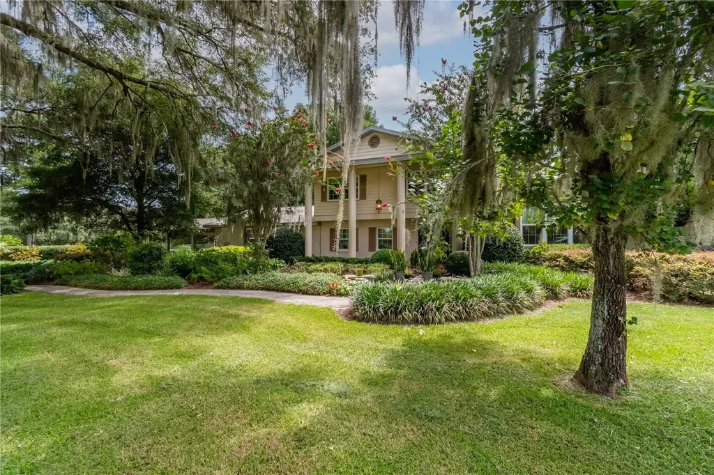12500 NW 100th Street Ocala FL 34482