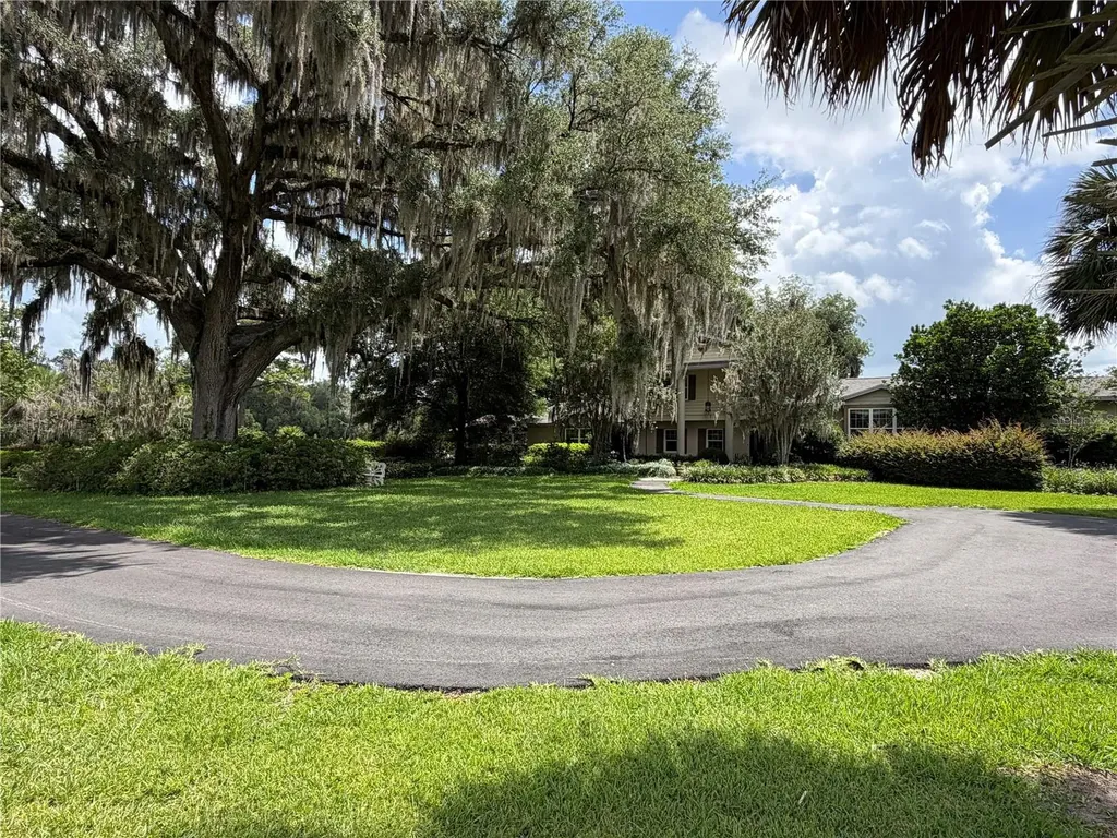 12500 NW 100th Street Ocala FL 34482