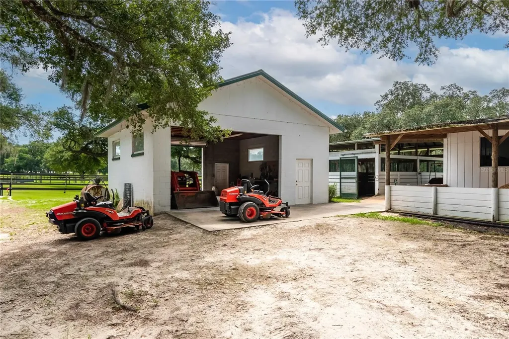 12500 NW 100th Street Ocala FL 34482