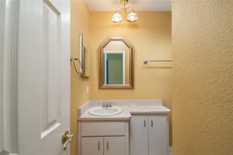12500 NW 100th Street Ocala FL 34482