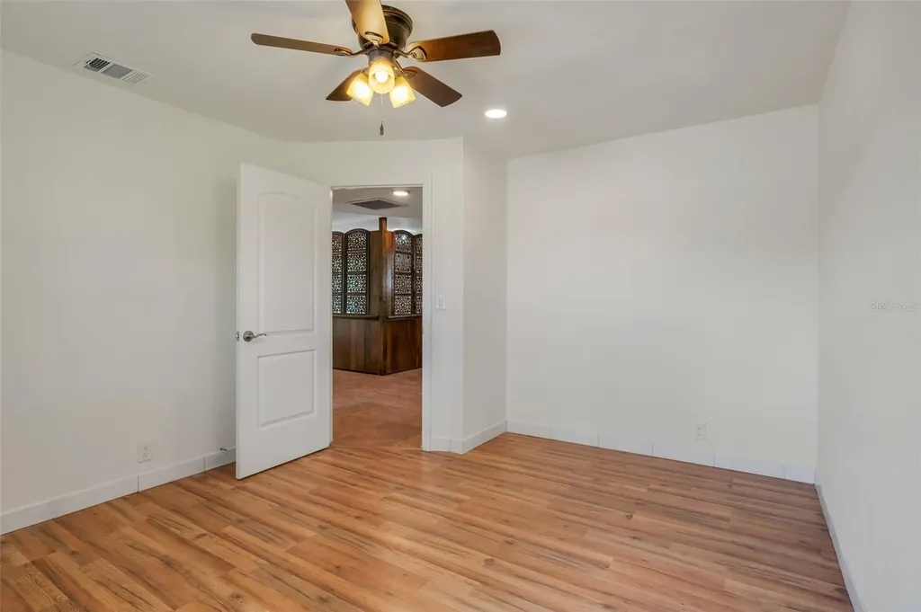 13832 Bay Lake Road Groveland FL 34736
