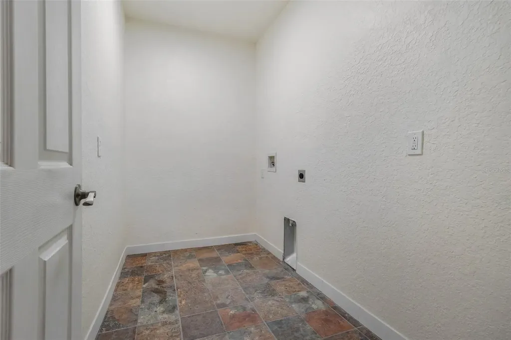 13832 Bay Lake Road Groveland FL 34736