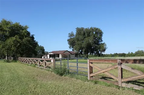 13832 Bay Lake Road Groveland FL 34736