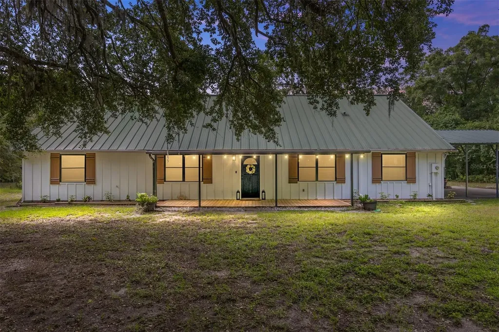 5651 NE 93rd Terrace Bronson FL 32621