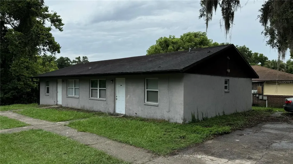 1045 Crestview Avenue Lakeland FL 33805
