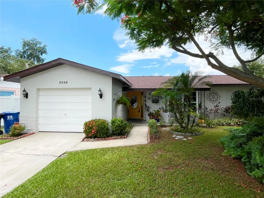 3248 35th Street N St Petersburg FL 33713