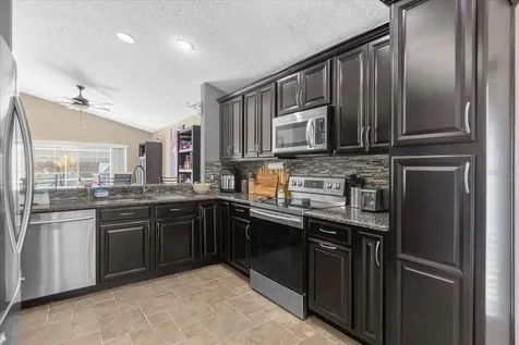 110 Bloomingdale Drive Davenport FL 33897