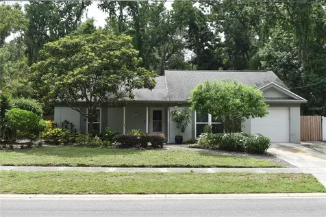 2107 N Johnson Street Plant City FL 33563