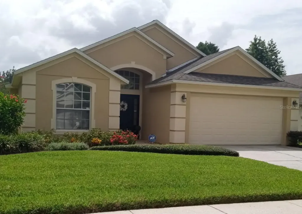95 Pine Forest Place Apopka FL 32712