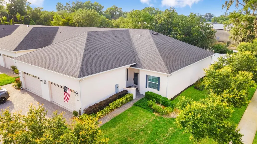 3013 Manitoba Avenue Groveland FL 34736