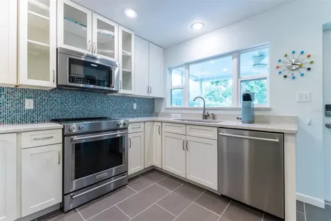 2046 NW 19th Lane Gainesville FL 32605