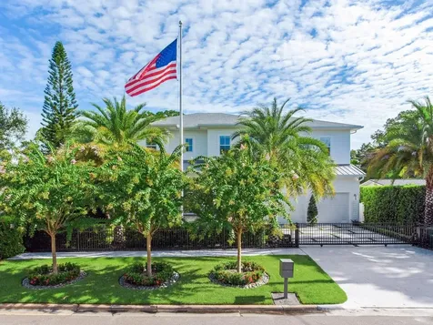 4709 W Leona Street Tampa FL 33629