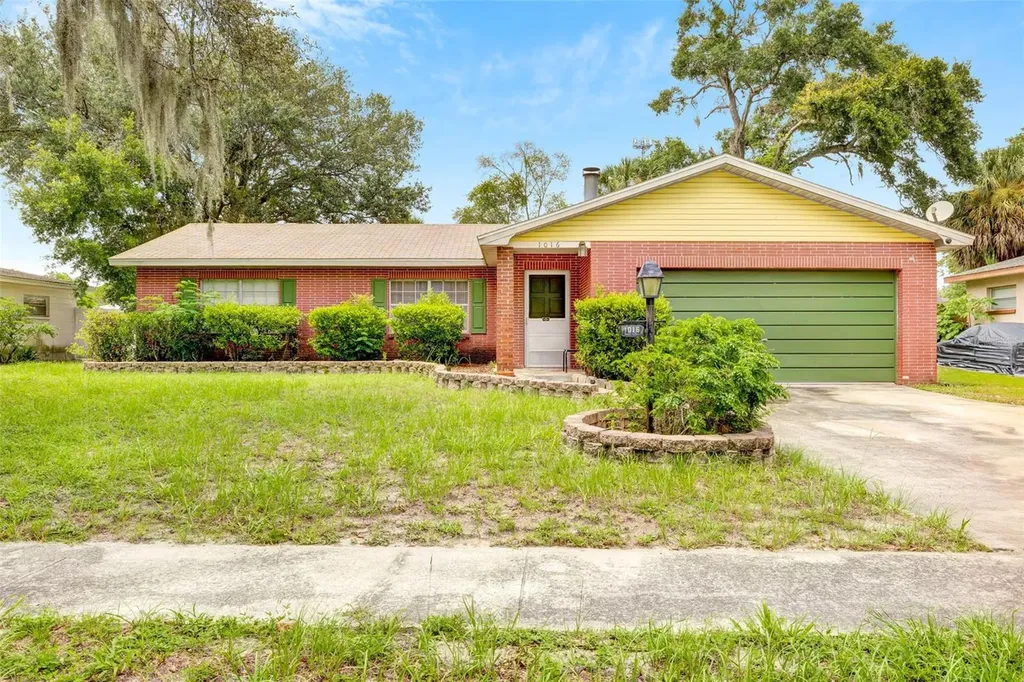 1016 Hallwood Loop Brandon FL 33511