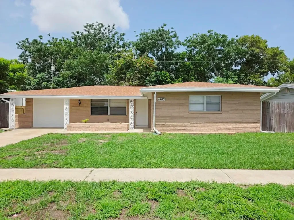 1905 Mandolin Way Holiday FL 34690