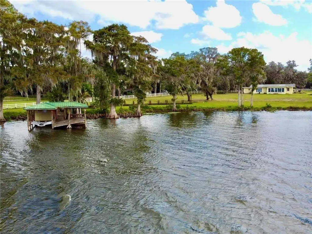 2726 Lake Howell Lane Winter Park FL 32792