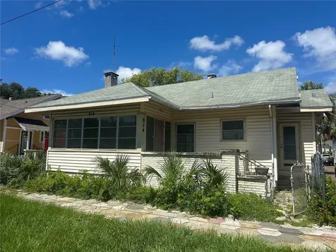 914 Oak Street NE St Petersburg FL 33701