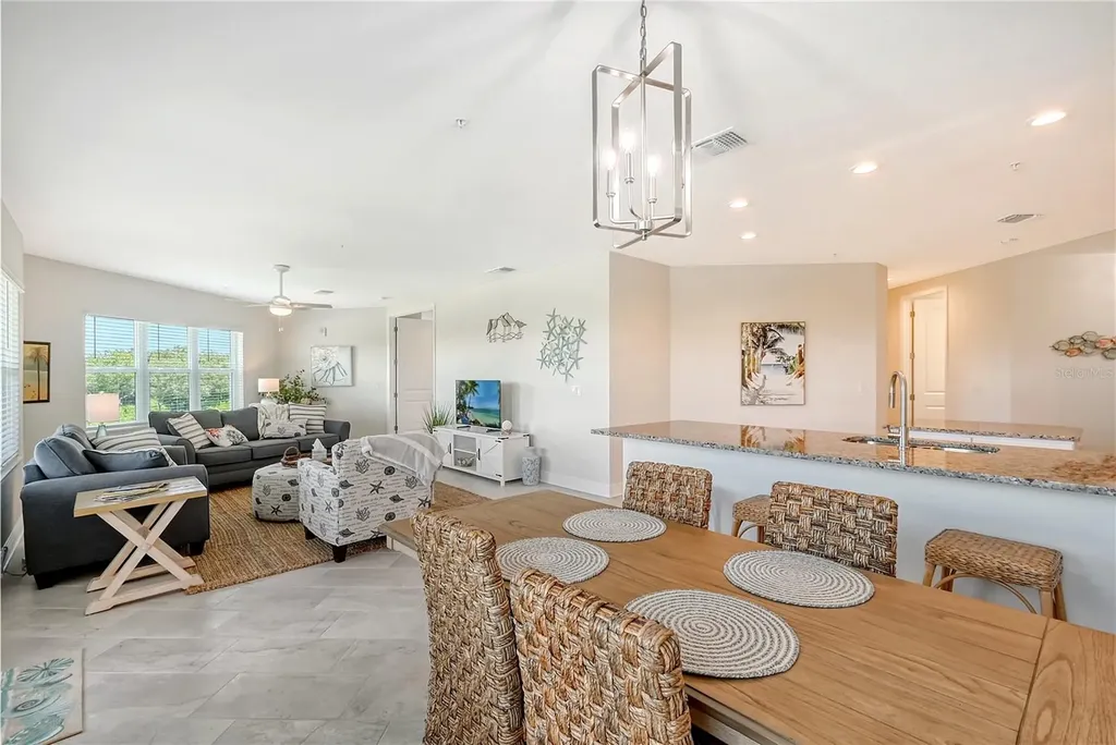 7930 34th Avenue W Bradenton FL 34209