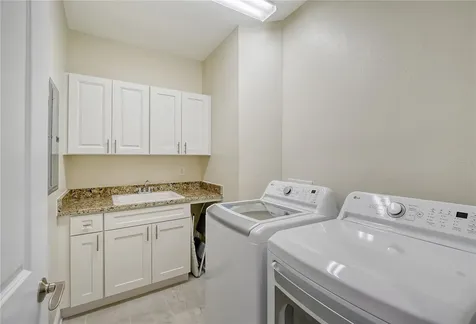 7930 34th Avenue W Bradenton FL 34209