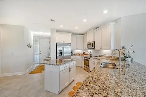 7930 34th Avenue W Bradenton FL 34209