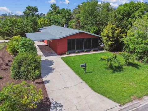 7999 36th Avenue N St Petersburg FL 33710