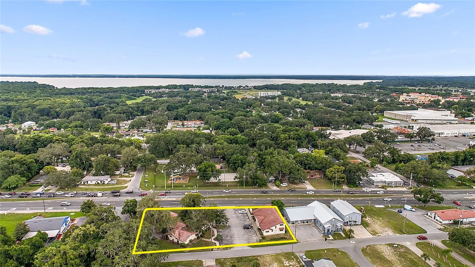 1020 & 1014 E North ( Us Highway 441) Boulevard Leesburg FL 34748