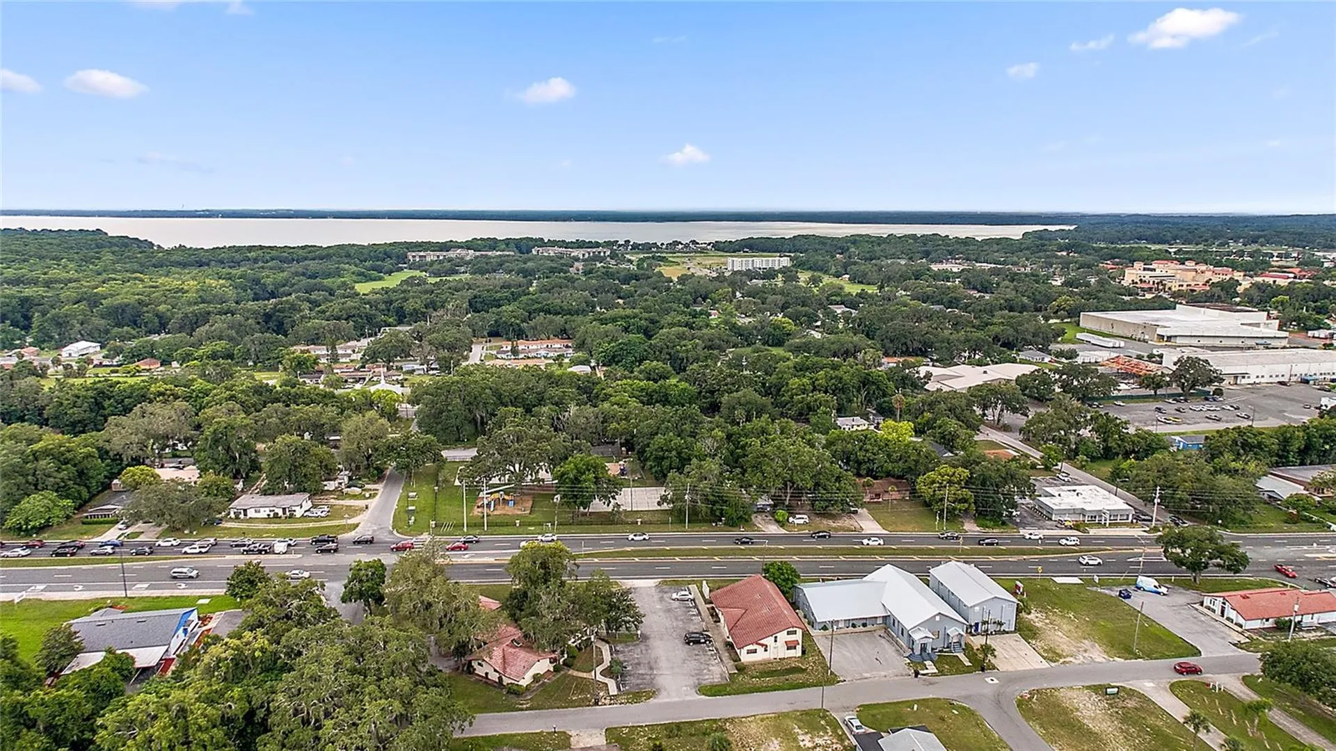 1020 & 1014 E North ( Us Highway 441) Boulevard Leesburg FL 34748