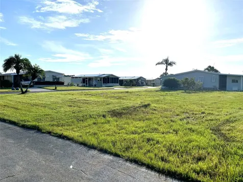602 La Jolla Circle North Port FL 34287