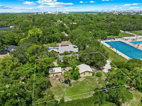 2632 Hawthorne Street Sarasota FL 34239