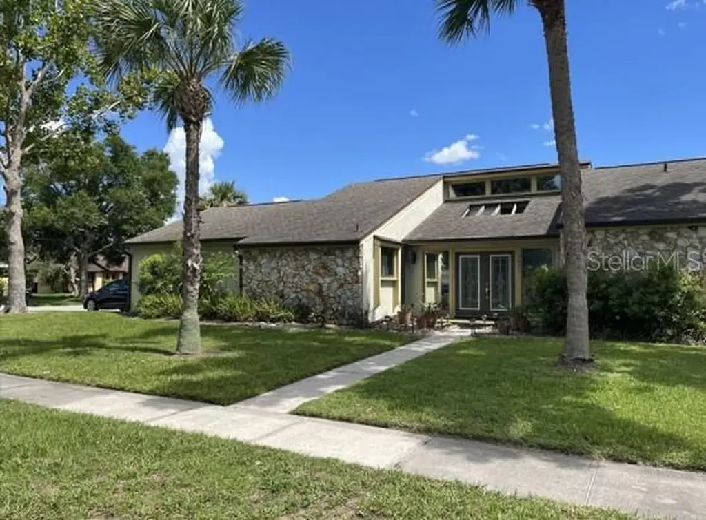 9836 Heaton Court Orlando FL 32817
