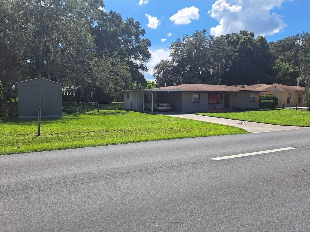 5023 6th Street Zephyrhills FL 33542
