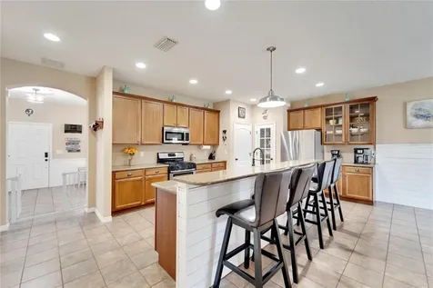 1816 Via Chianti Street Plant City FL 33566