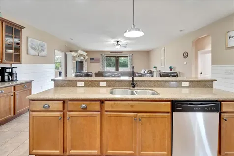 1816 Via Chianti Street Plant City FL 33566