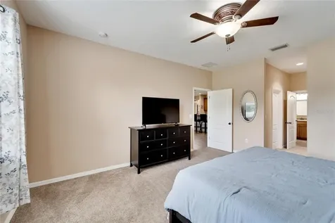 1816 Via Chianti Street Plant City FL 33566
