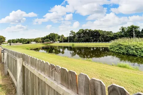 1816 Via Chianti Street Plant City FL 33566